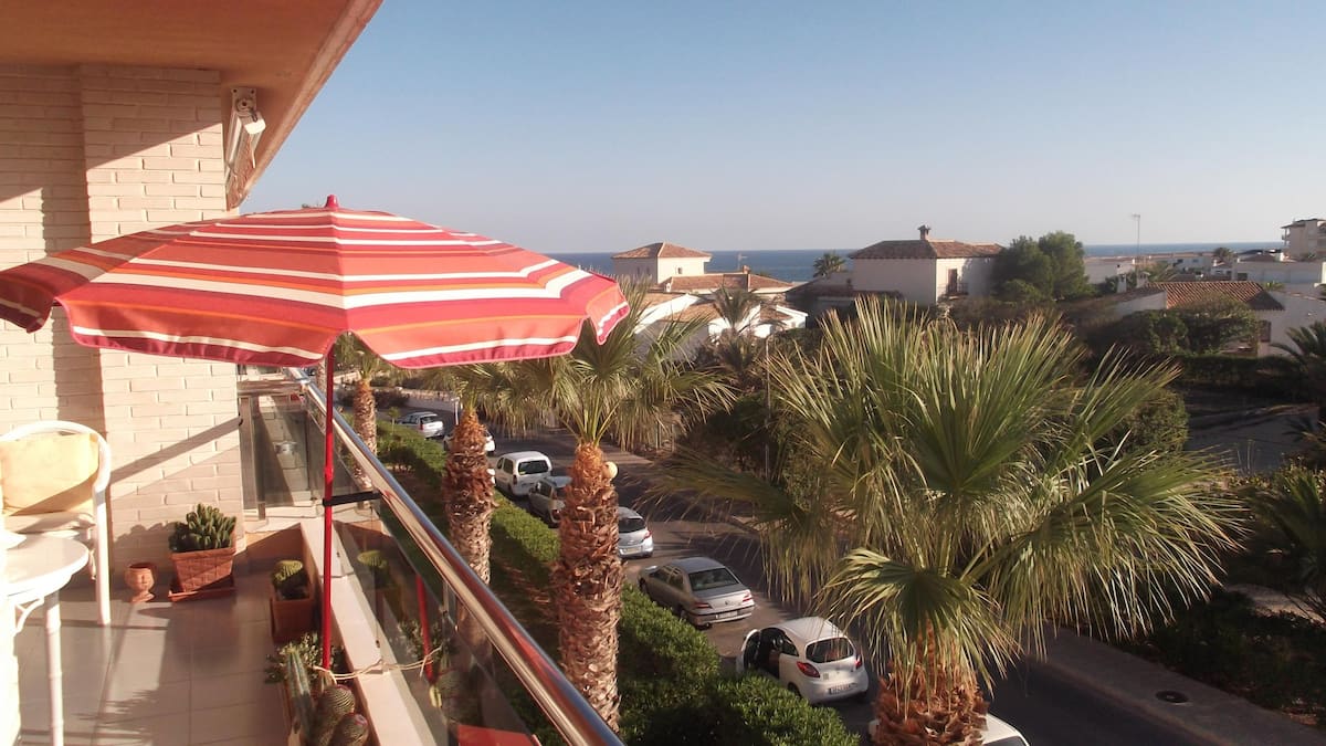 Bright apartment to the south in Playa Flamenca - (2-2)