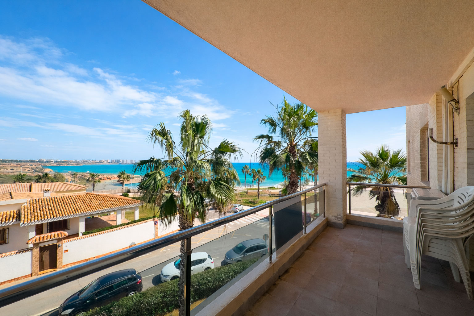 Frontline Apartment in Playa Flamenca with Morning Sun and Beautiful Views